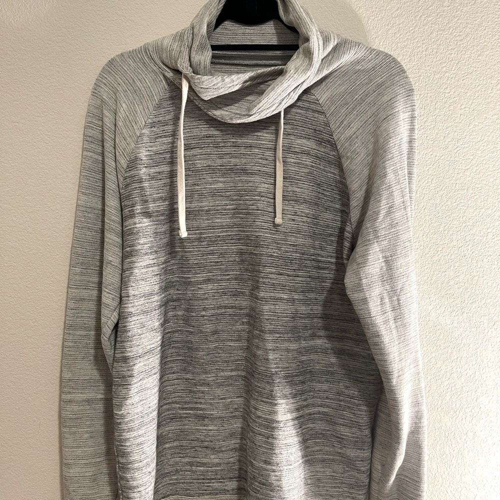 Express Men’s quality + fit long sleeved shirt